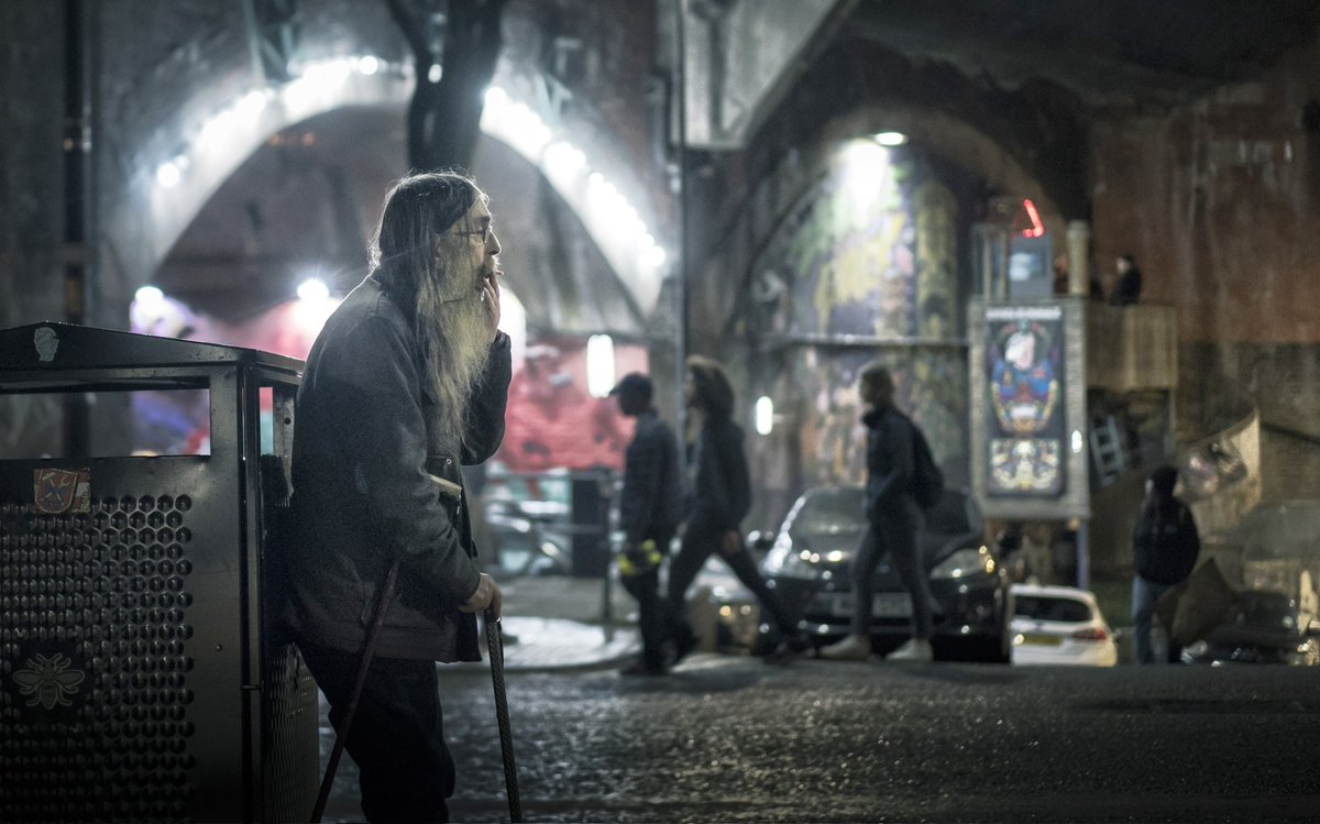 Manchester

#streetphotography #mood #evening #ambient #night #cinematic