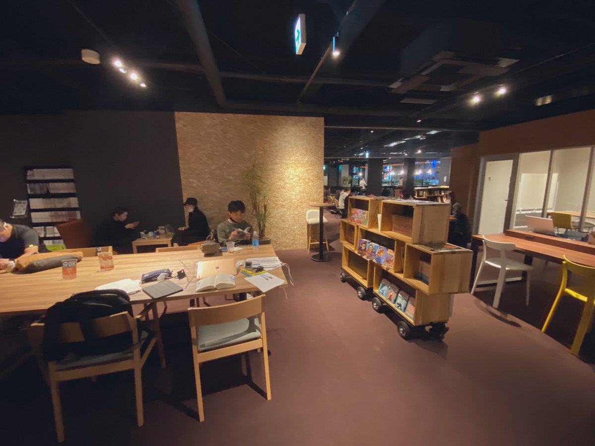 YOUME_desuyo's tweet photo. 今日は西荻窪にある #LOOFTOP で #サ活 しながら作業中！！！

まだまだ頑張っております〜〜〜

ルーフトップというネーミングにも運命を感じた🫣🫶🏻 https://t.co/vRO0csuIXo