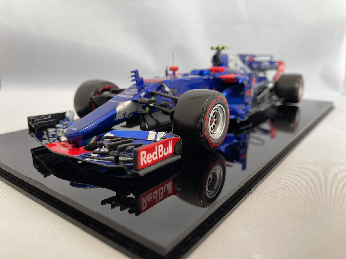 syakeonigiri126's tweet photo. 1/20 TORO ROSSO STR12 
C.SAINZ 🇪🇸
FINISH🏁
完成しました。

https://t.co/VtIfkIgzfv

結局期間中には完成せず#All_That_Competition_Car

#carlossainz #F1 #STR12 #tororosso #F1模型 https://t.co/EaB1DcXnfT