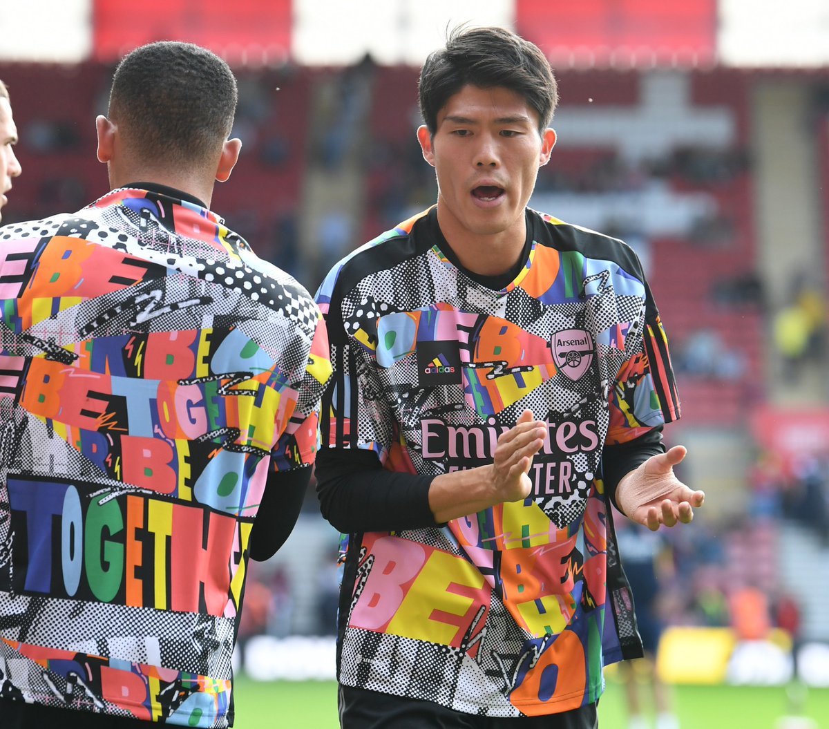SenimanArsenal's tweet photo. Semua jersey Arsenal adalah fashion dalam sepak bola. https://t.co/pPnXYjKqlA