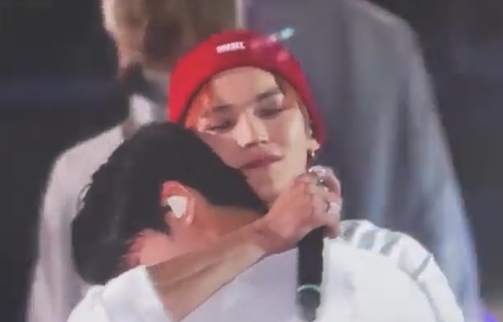 d0young_j7's tweet photo. This hug is the type that seeks and provides comfort. The type that says “I’m here. You’re not alone. You don’t have to be so strong every time.” The type that promises “I’ll be here always. Everything will be alright.” https://t.co/BdREUvqdTX