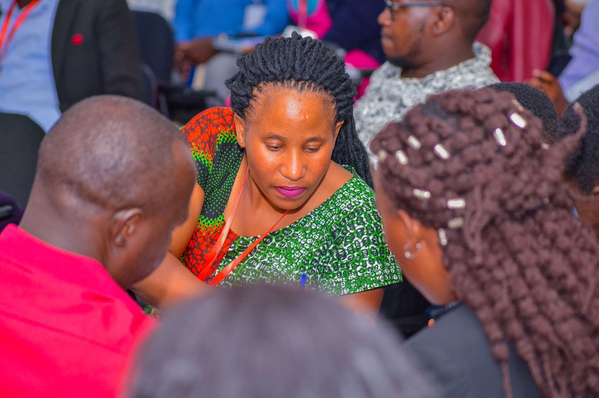 jairotakan's tweet photo. “What you do makes a difference, and you have to decide what kind of difference you want to make.”
- Dr. Jane Goodall
#Unitedagainstclimatechange #COP27 #LCOYUganda
@LCOYUganda @ABetterLife304 @UNDPUganda @G4ClimateAction @cherishaidfound @AyiccUganda @GayoUganda https://t.co/nZ974bhC8F