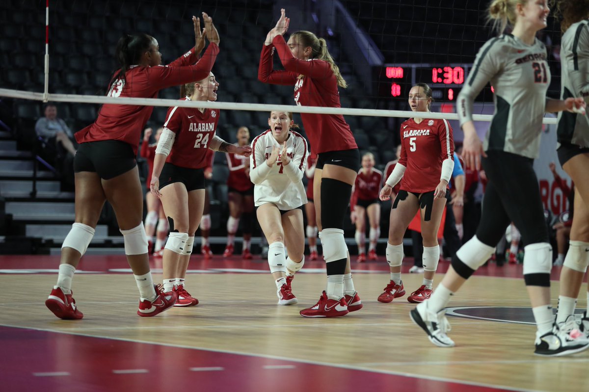 Round 2️⃣ against Georgia today at 11 a.m. CT live on the SEC Network!

#BamaVB #RollTide