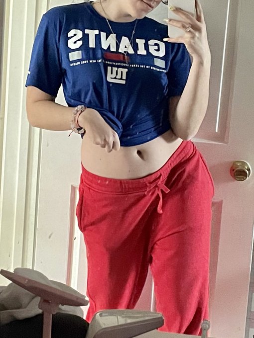 I am just a wallet to @diamondanii. My pleasure is to send and acknowledge that Her and all Women are<a class="tags" href="/tag/diamondanii">@diamondanii</a>