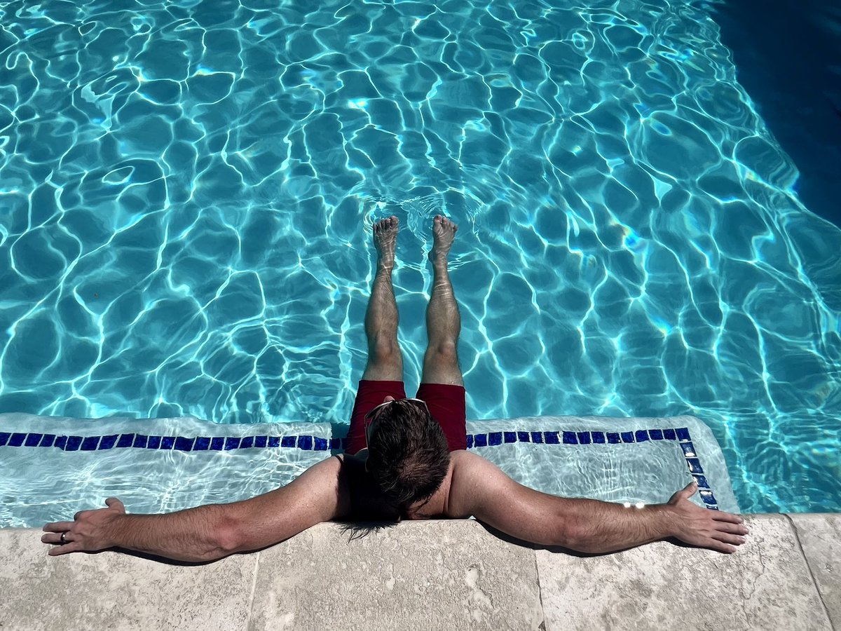 divergenttravel's tweet photo. Life is like breathing. If you try to hold it, you’ll lose it. But let it come & go & you’ll always be connected to it.
Relaxing at Carson Hot Springs in Carson City
Covered while on assignment with @TravelNevada @VisitCarsonCity
#LakeTahoeLoop
#TravelNevada
#NVRoadTrip https://t.co/q8ex5q4pPQ