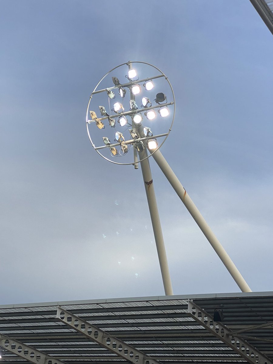 floodlightporn's tweet photo. The old and the new. @OfficialRUFC ‘s old ground Millmoor and The New York stadium (barely 500 yards away) which opened in 2008.

#rufc #floodlightporn https://t.co/DFnYaKJPxM