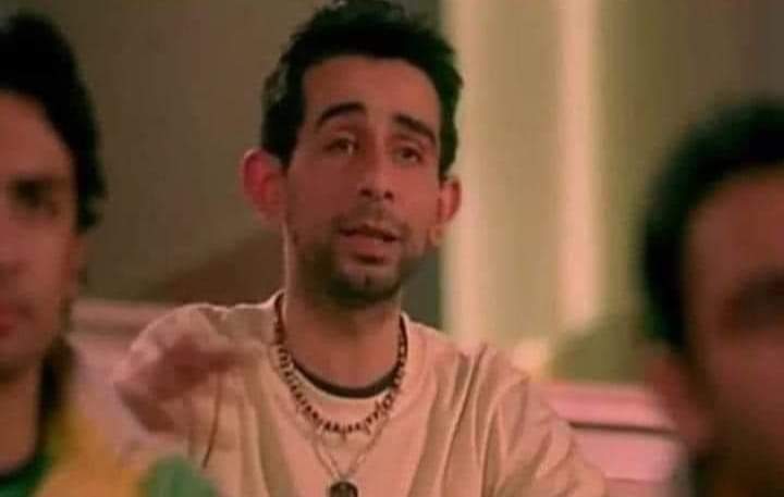 كنت بستغرب هريدى ازاي قاعد متنح فى المحاضره كدا
 But now I understand