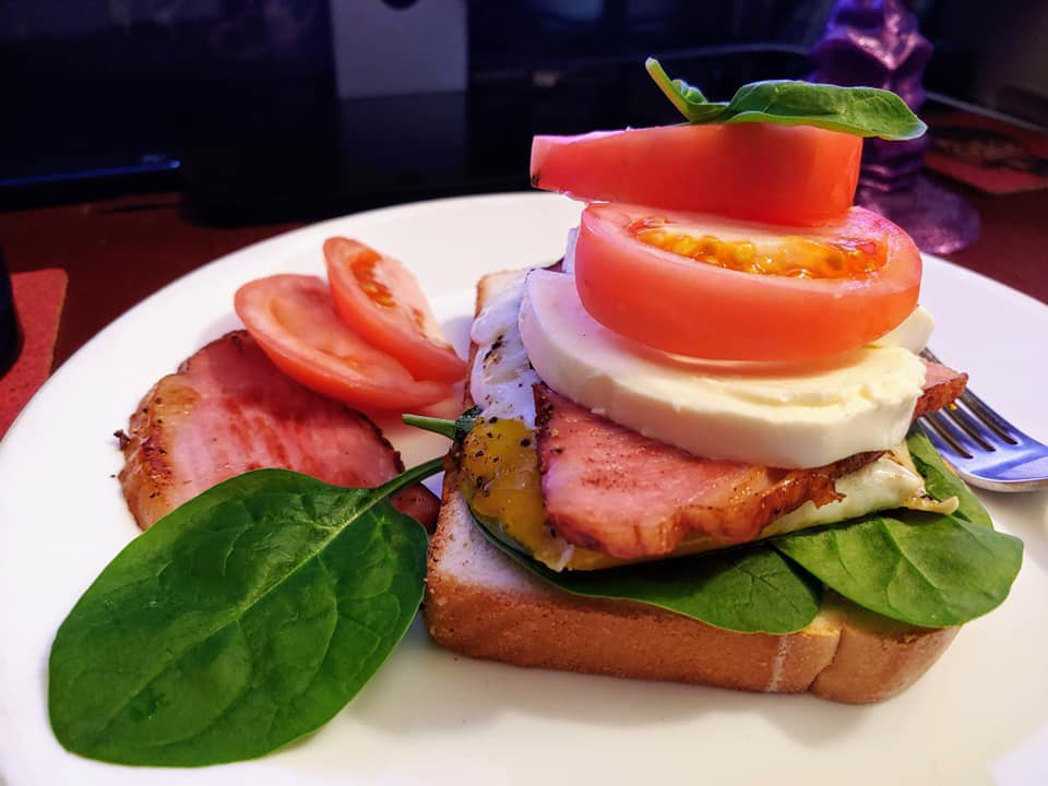 lamy_usa's tweet photo. Simple Breakfast https://t.co/XBmgehS0HJ