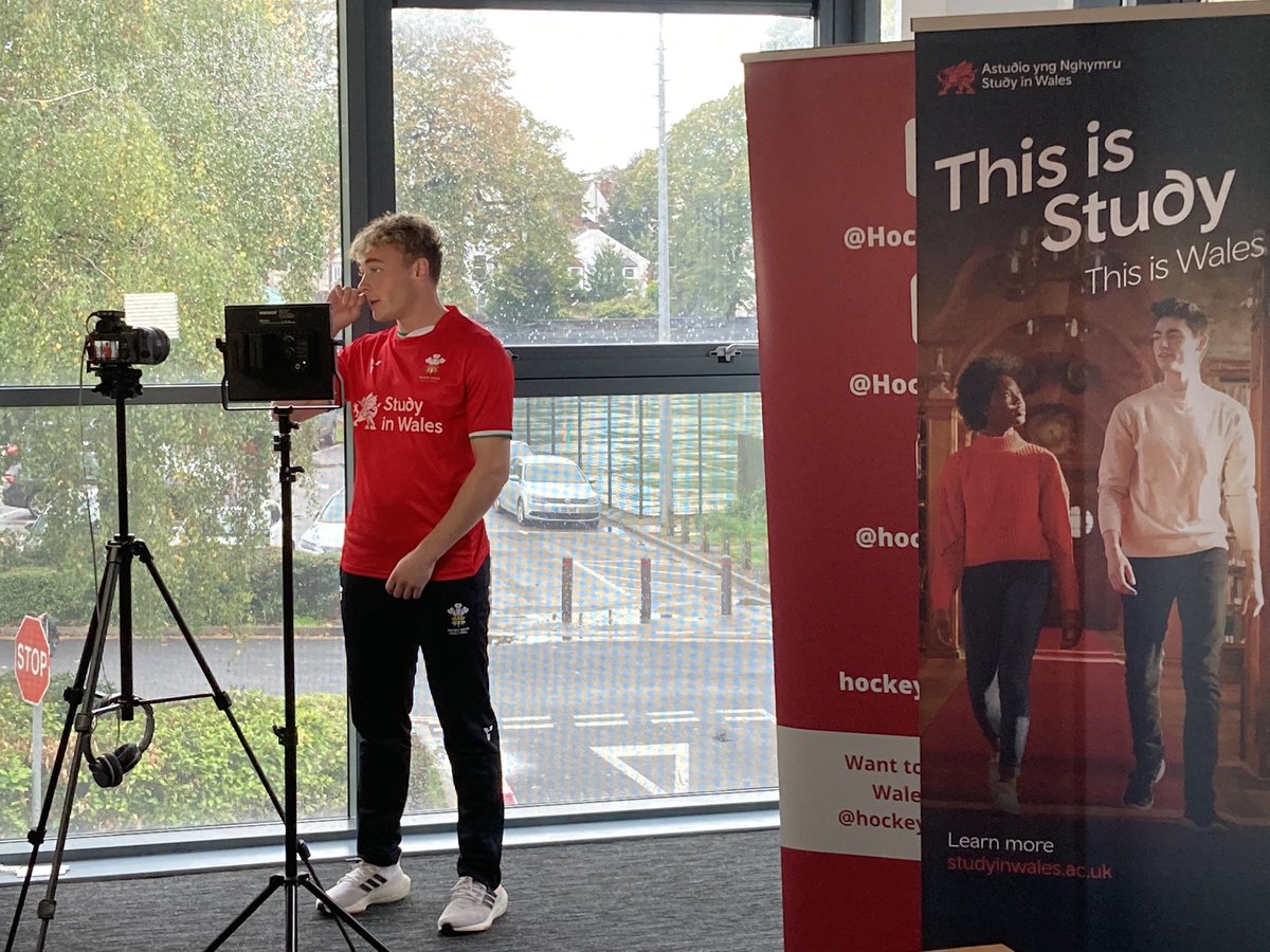 HockeyWales's tweet photo. Busy at Hockey HQ for men’s media day +training camp. Great to have @wearecowshed filming for shirt sponsors @StudyWales 🎥@tombrownsport @BBCSportWales interviewing star players to see what makes them tick 🎤@cardiffmet interns covering all the action! 📽 #diwrnodcyfryngau https://t.co/uiIBgwSeTe