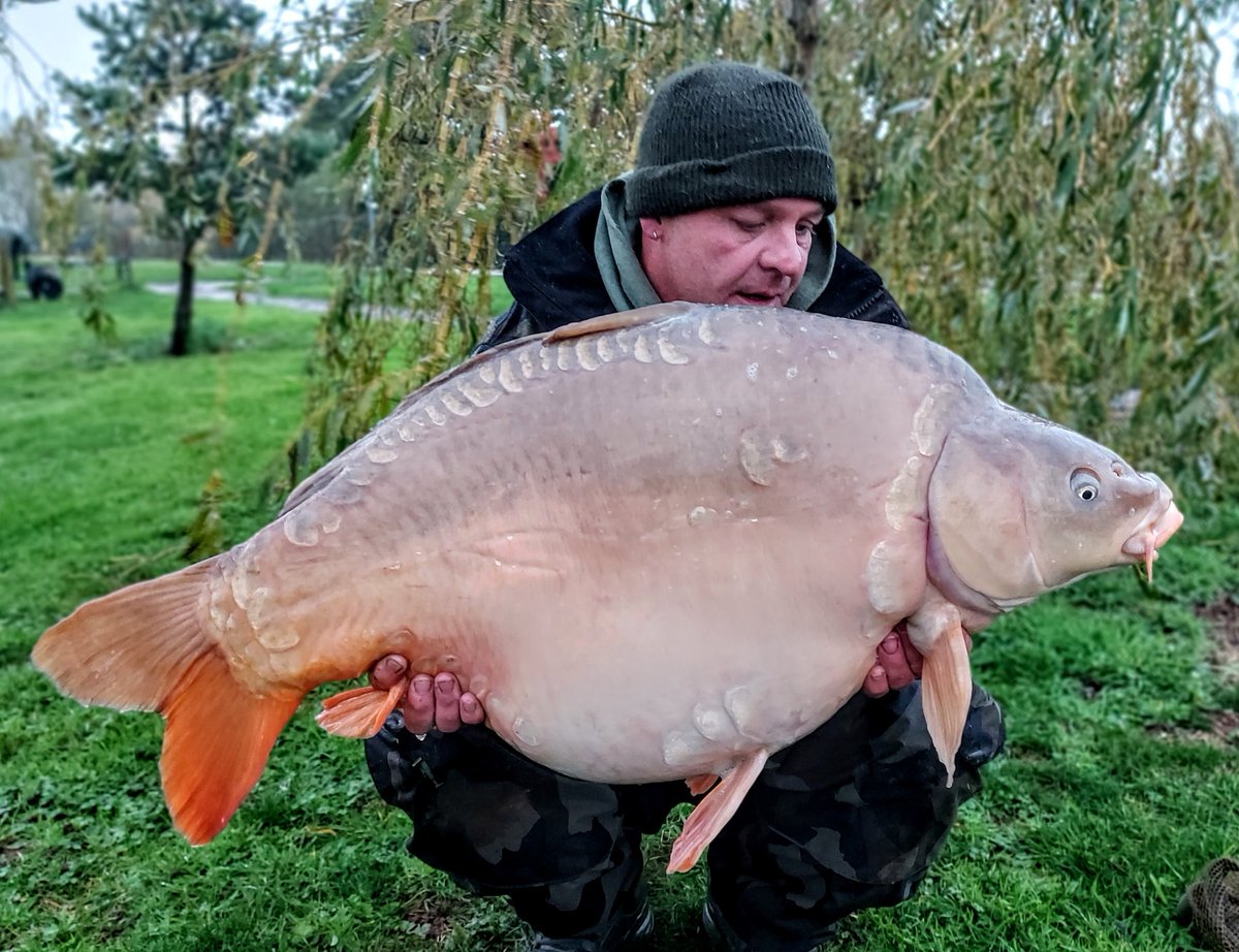 44lb 12oz mirror known as olly.
New Pb for me.
<a href="/Rigit_Tackle/">Rig It Tackle</a> 
<a href="/angling_gct/">GCT Angling Ltd</a>