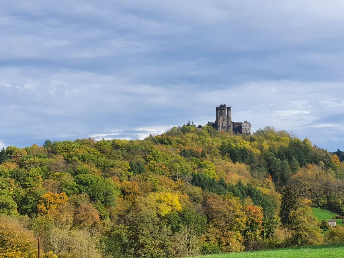 caledonian83's tweet photo. Heute mal an der Lahn. Küppeltour, 17km, sehr angenehm zu gehen. #hiking #Lahn #rlp #küppeltour https://t.co/m10J1S0hQQ