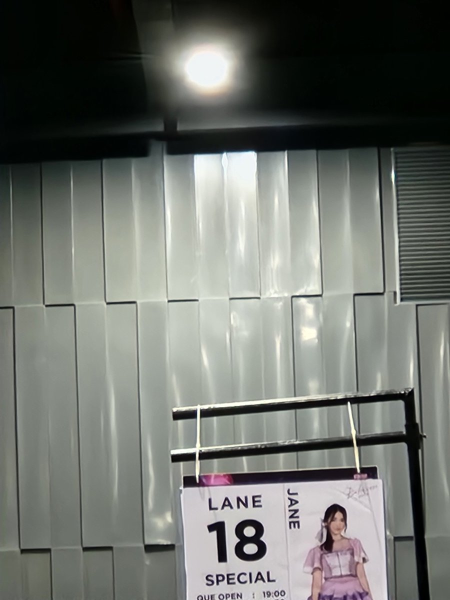 pxxmbrch's tweet image. รักเจนนะ รักนะเว้ย ขอบคุณที่เลือกมาทำตรงนี้ มาเป็น เจน BNK48 ให้เราและหลาย ๆ คนรัก ขอบคุณที่มาสร้างความทรงจำที่มีค่าด้วยกันนะ จะจดจำช่วงเวลานี้ไว้อย่างดีเลย #JaneBNK48