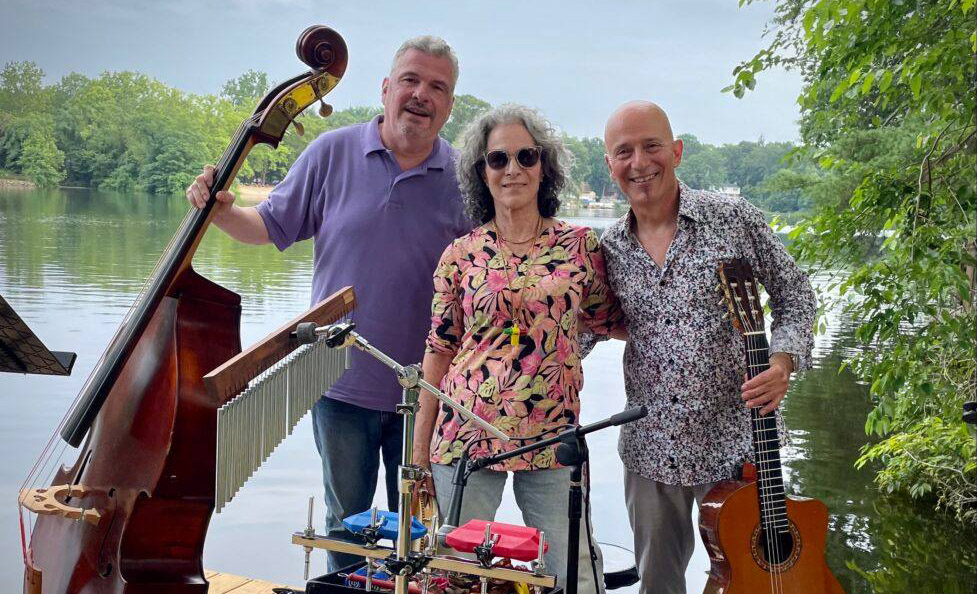 Towne Crier tweet media