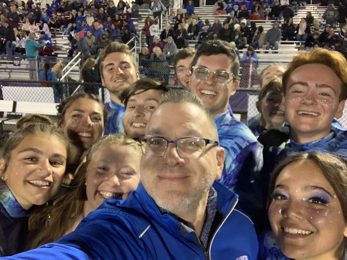 NASD712Director's tweet photo. ✌🏻🔵⚪️🦅🎺🎶🥁🌟 Soundfest was fun last night‼️ @Rickhilborn1 @BandNazareth https://t.co/xJBSd6m1DI