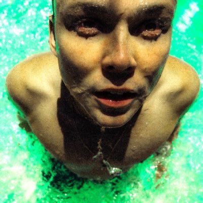 Happy bloom day to those who celebrate (you all should) #2YearsOfSuperbloom 💚💚