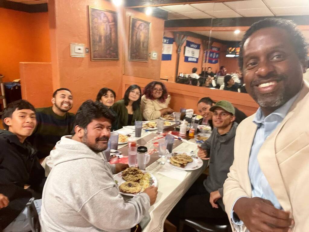 gresford's tweet photo. After a long Sabbath of preaching and meetings, I joined the young people of @cisdac_inaction for Saturday night pupusas 🫓 #pupusas #concordca #pastorlife #groupselfie #eatingagain #saturdaynight #pupusagram #foreveryoung https://t.co/5XhveVxcd8