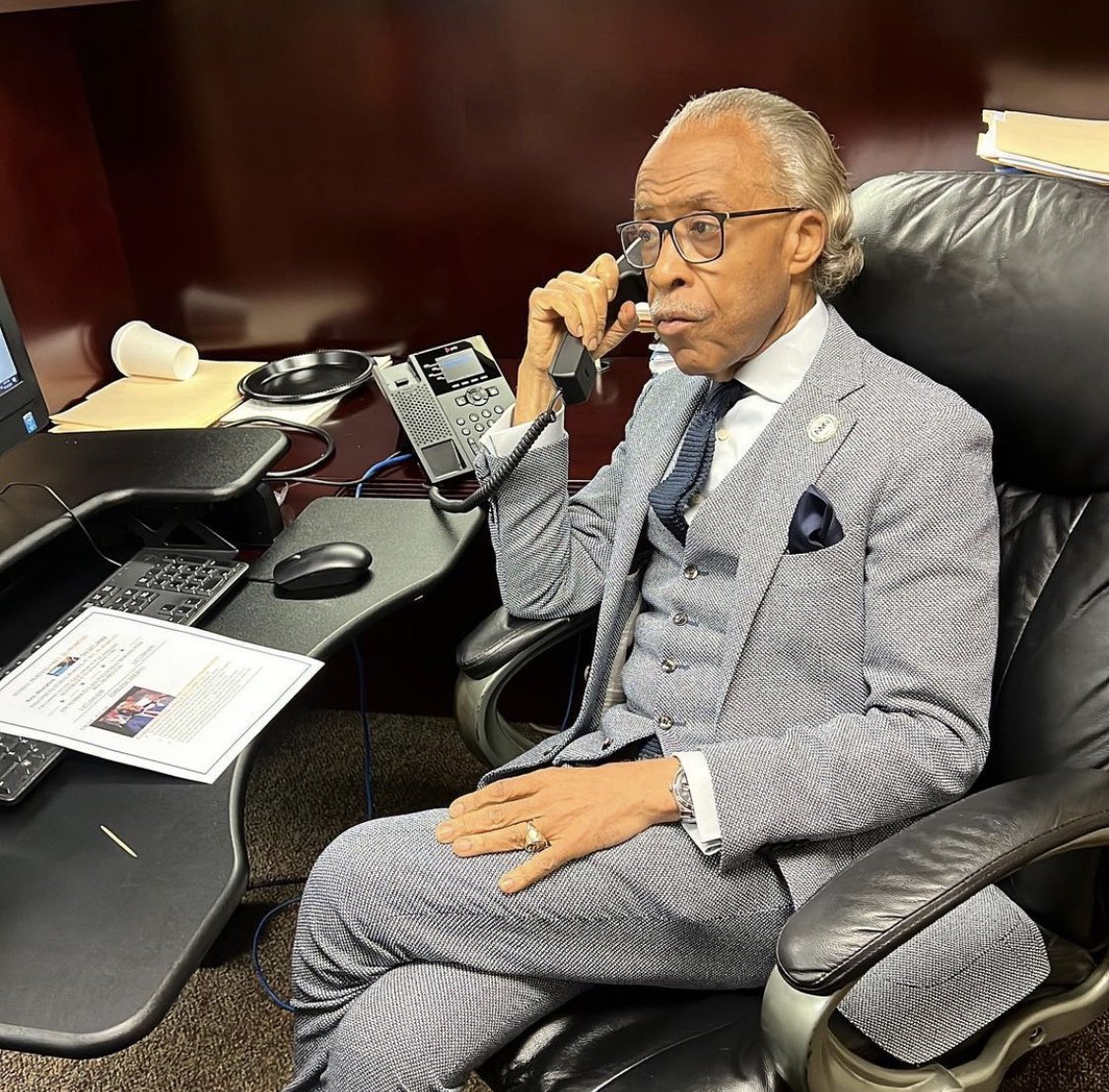 Live from Elizabeth Baptist Church in ATL, Sunday Morning w/ Al Sharpton from 9-10 am/et on FM’s nationwide. Call in at 877 544 6290