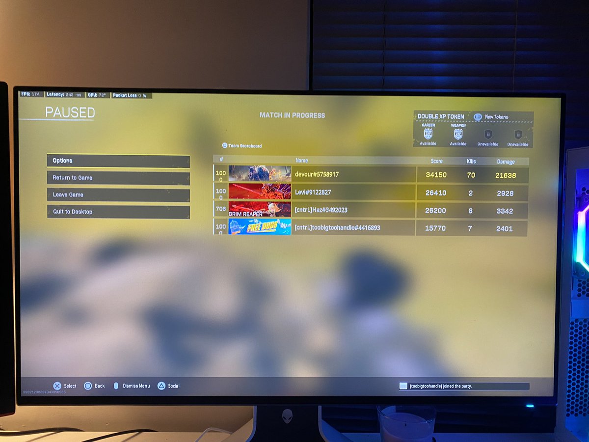 OMFGGG JUST GOT THE WORLD RECORD IN CALDERA and WARZONE!! Thank you to my boys <a href="/LeviOCE_/">Levi</a> <a href="/Hazagi3/">Hazagi</a> <a href="/toobigtoohandle/">toobigtoohandle</a>