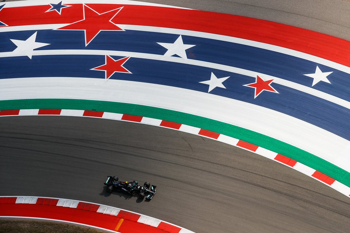 TIBCO's tweet photo. Good morning, Austin! The teams are ready at @COTA for the #F1 #USGP, are you? And who's showing their support for @MercedesAMGF1? We are! ❤️🤍💙

What to expect:
56 laps
5.513km circuit length
308.405km distance
Lap Record: 1:36.169 Charles Leclerc (2019)

#TIBCOfast #F1 🖤🇺🇸🤠 https://t.co/estJyDXtk0