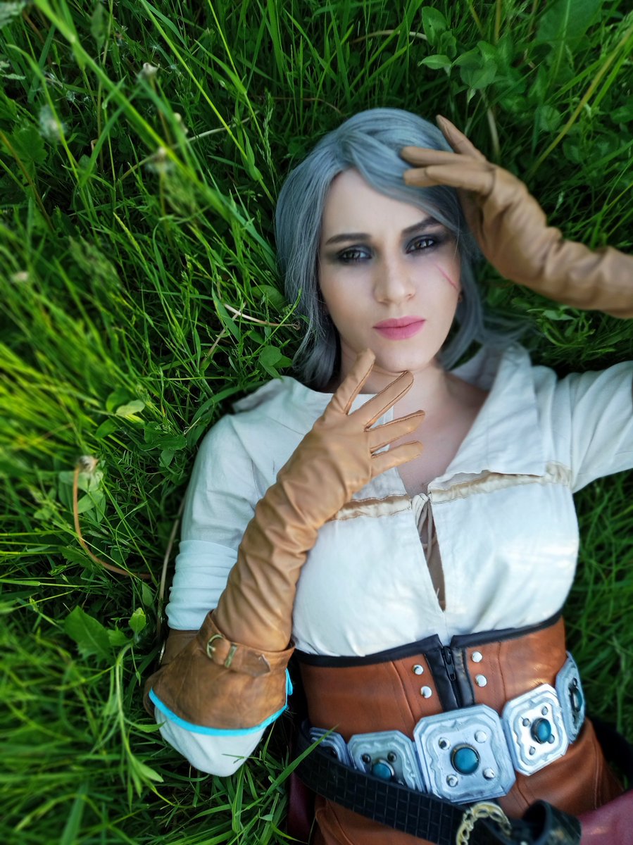 Mayweda On Twitter RT July609h Pc Playstation Or Xbox Ciri Fro 