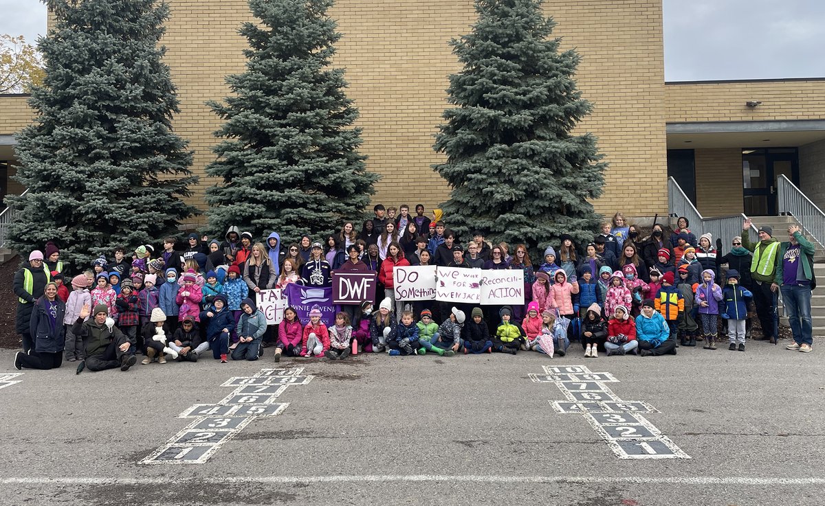 The Junior and Middle School at Albert College participated in a #WalkforWenjack, walking a total of 350 km while wearing purple. Students also brought in money to donate and in total, $784 was raised! The Senior School joined the Walk for Wenjack and in total logged 762 km.