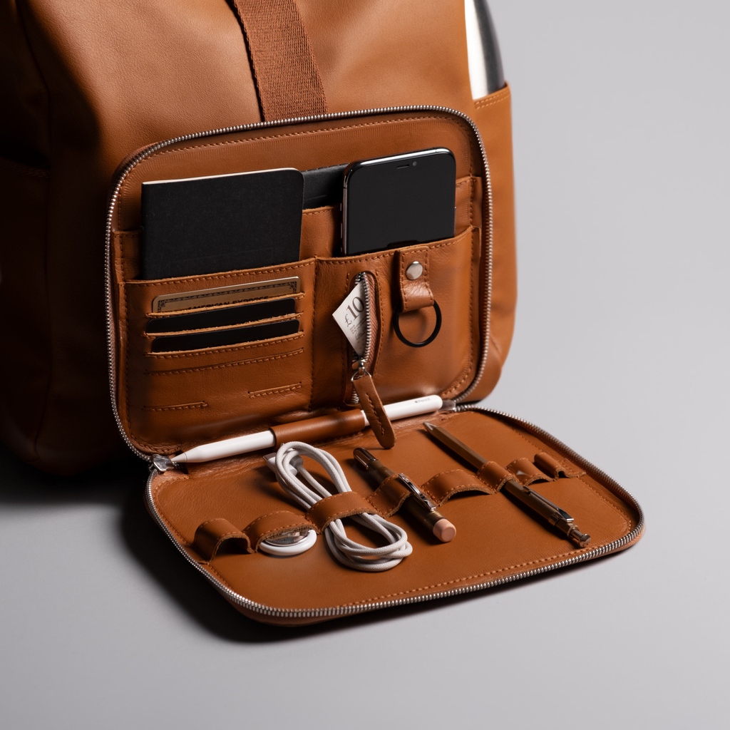 harberlondon's tweet photo. Leather Roll Top Backpack | Our Roll Top Backpack was designed for the adventurer in you, it will adapt to your lifestyle flawlessly thanks to the front inserts.
https://t.co/iTSBvQRaMJ
#harberlondon
#backpack #laptopbackpack #laptopbag #workbackpack #leather #leatherbackpack https://t.co/yjv7tPcv5S