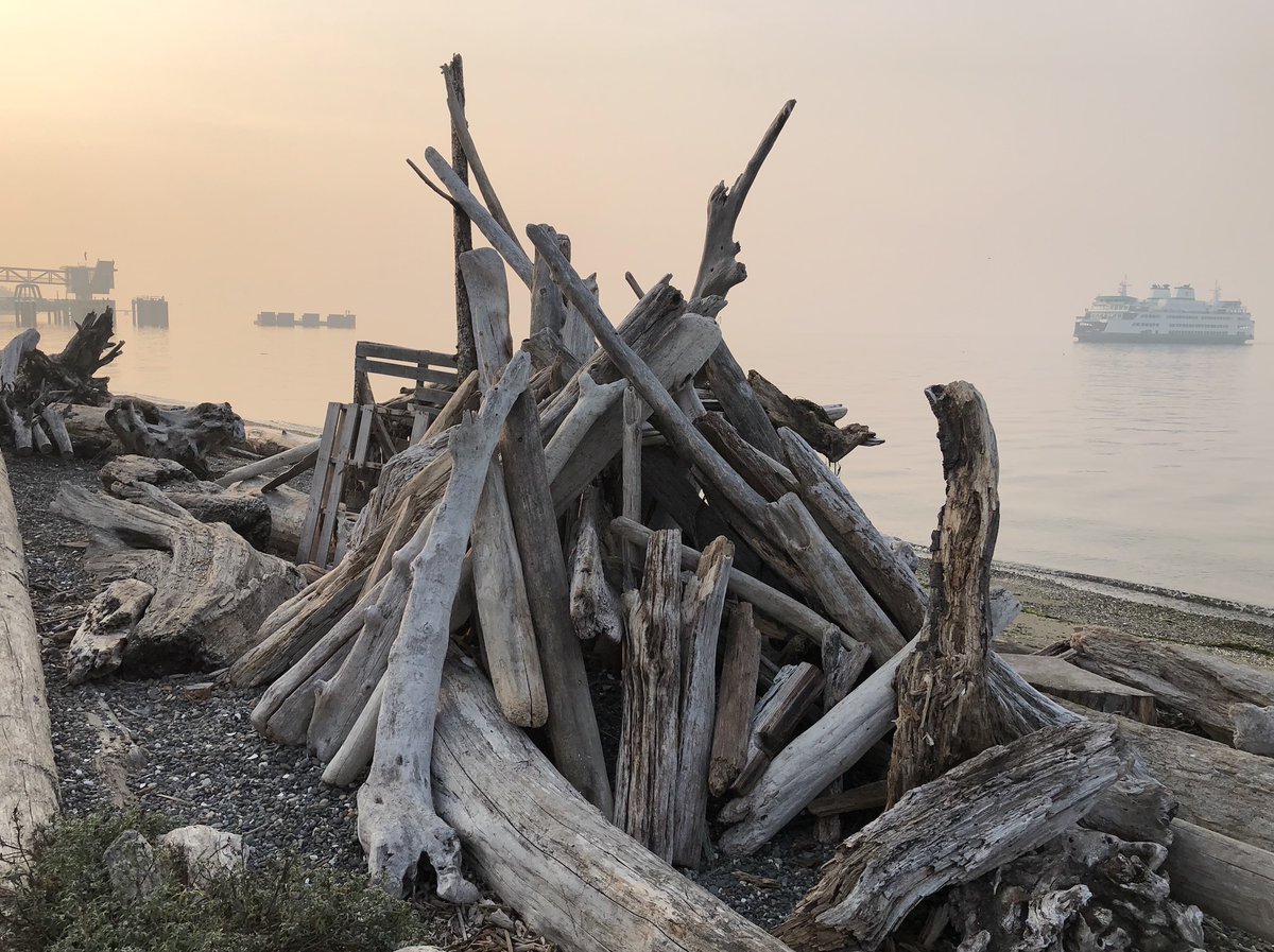 ATRAtrailrunner's tweet image. US Trail Running Conference Builds Stronger Business and Community in Mukilteo, Washington. The 10th edition of #TrailConference wraps up &amp;amp; @tayte_pollmann summarizes several key takeaways. 📸Peter Maksimow 👉 trailrunner.com/trail-news/us-…