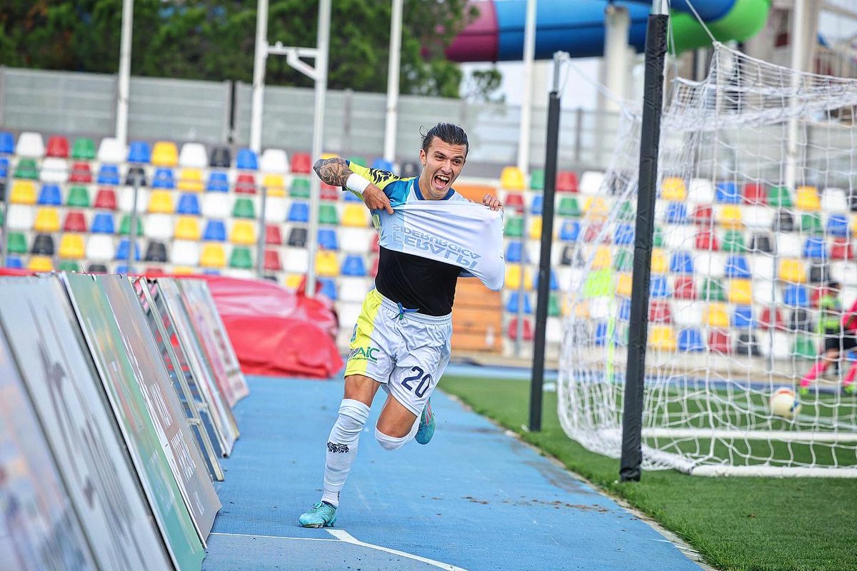 unionbrescia's tweet photo. La sblocca 𝙇𝙐𝘿𝙊 ⚽️

#CapaciDiRuggire #LeonidelGarda #PORFER https://t.co/Nws4Ea830m
