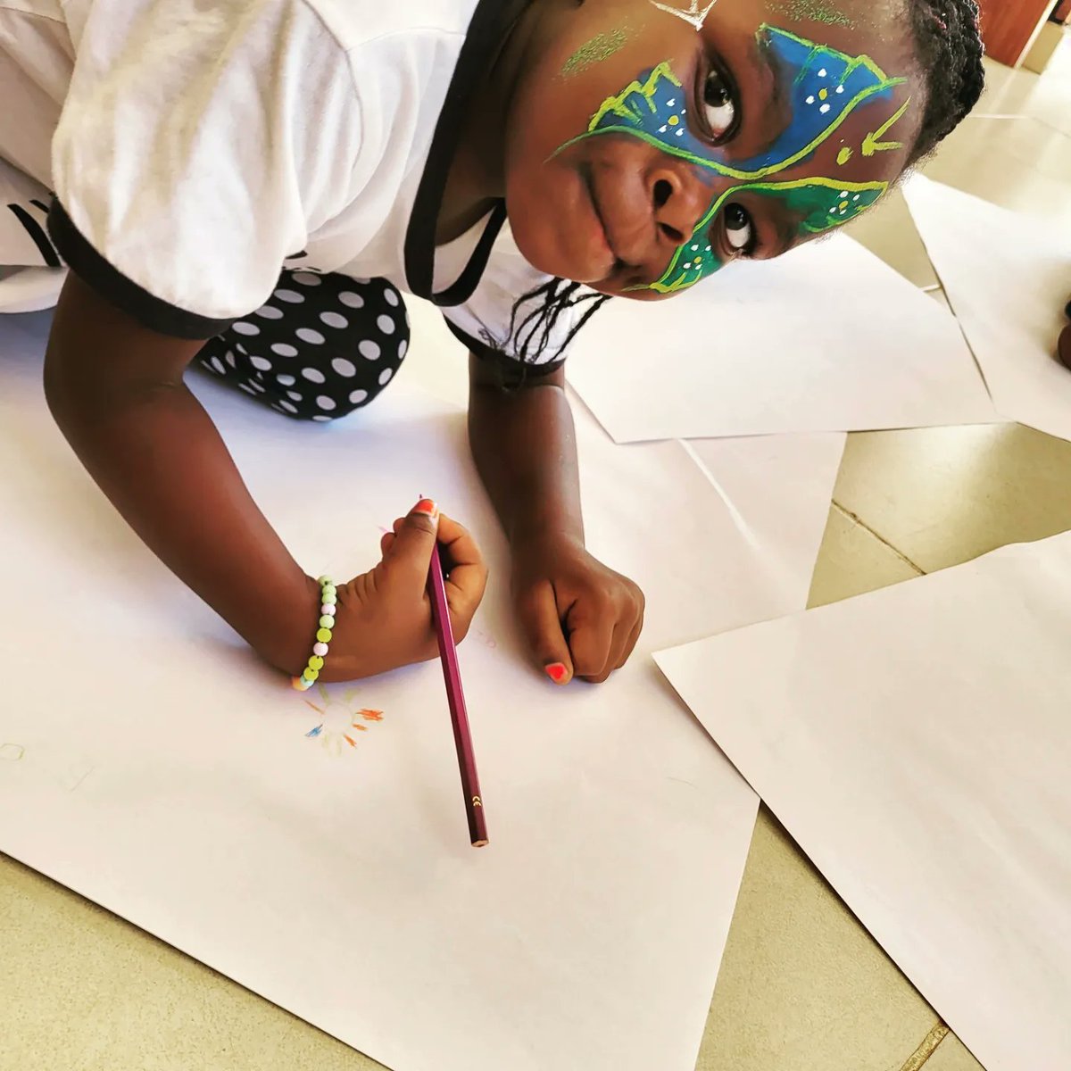 VisionRwanda's tweet photo. Our day of open door was an absolute success! Educating especially Children is our highest goal as they are the future if this world. So they learned about animal welfare, how to treat pets and when to go to the vet clinic. https://t.co/zmHX4NeEal