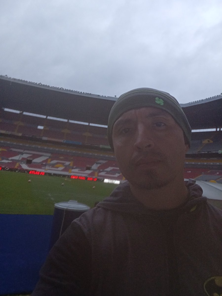 ppwichoss's tweet photo. Desde el Estadio Jalisco #solostreaming https://t.co/S3waz69ay0