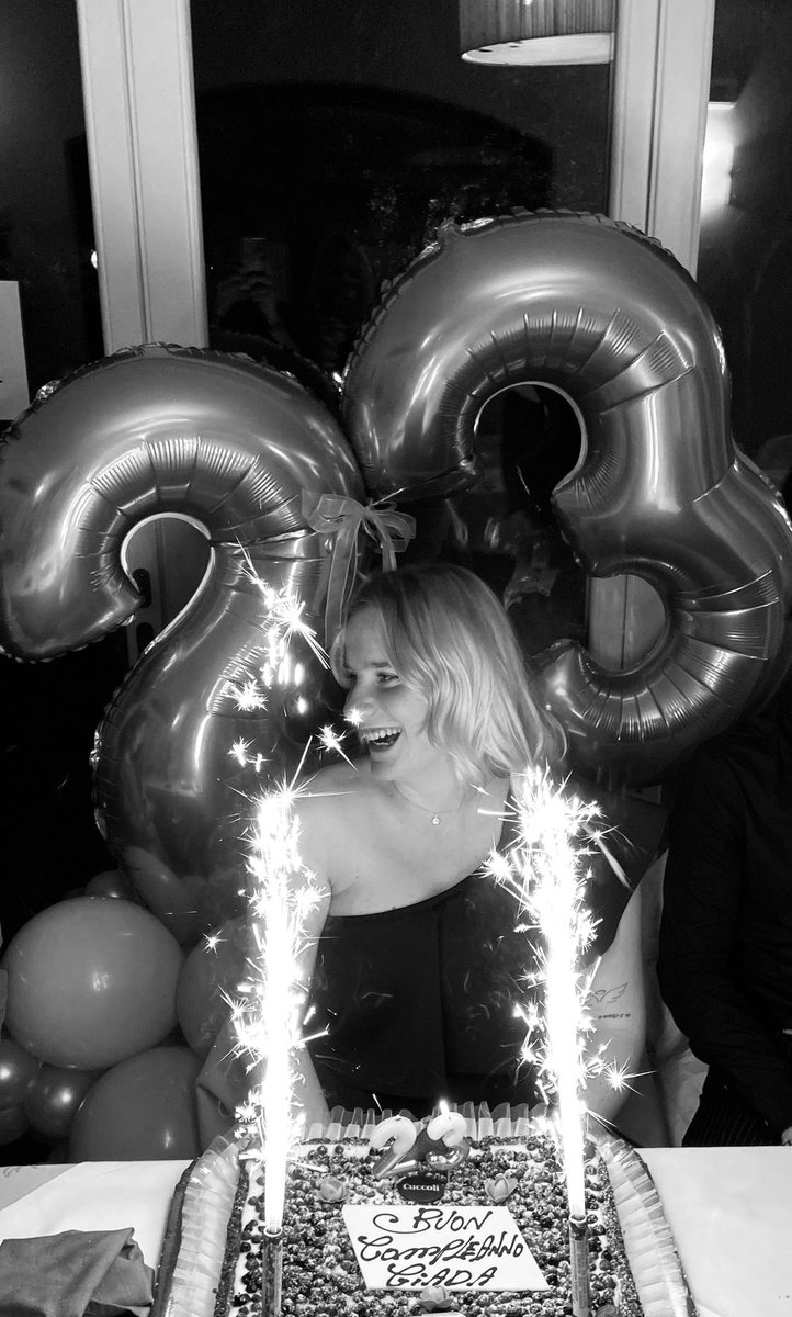 JadeOnePunch tweet media