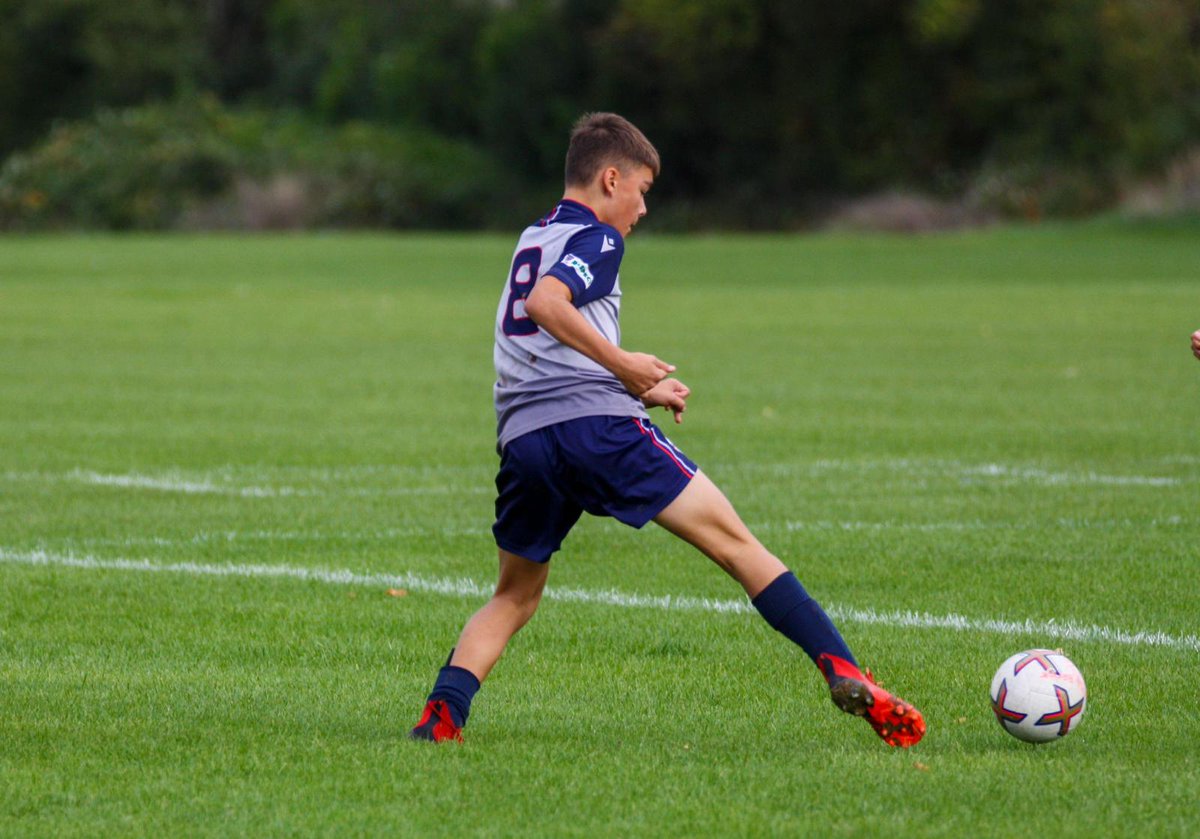 MillbrookU13JPL's tweet photo. A frustrating draw for the boys, but taking the positives and learning from our mistakes 🙌 onwards &amp; upwards - all about development! 
#upthedockers
#jpl 
#development 
#football 
📸 @FletcherFPhotos https://t.co/h5CELgYXwH