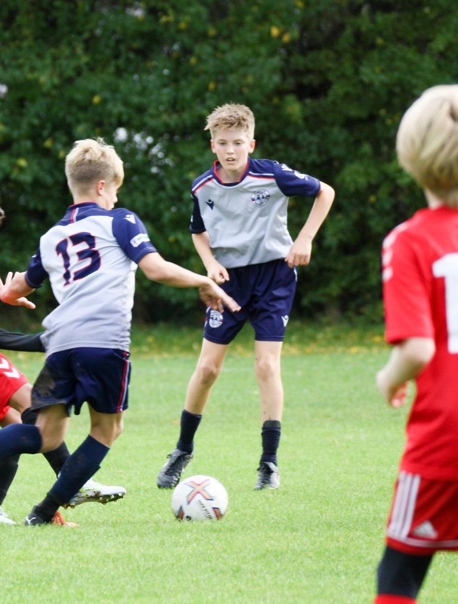 MillbrookU13JPL's tweet photo. A frustrating draw for the boys, but taking the positives and learning from our mistakes 🙌 onwards &amp; upwards - all about development! 
#upthedockers
#jpl 
#development 
#football 
📸 @FletcherFPhotos https://t.co/h5CELgYXwH