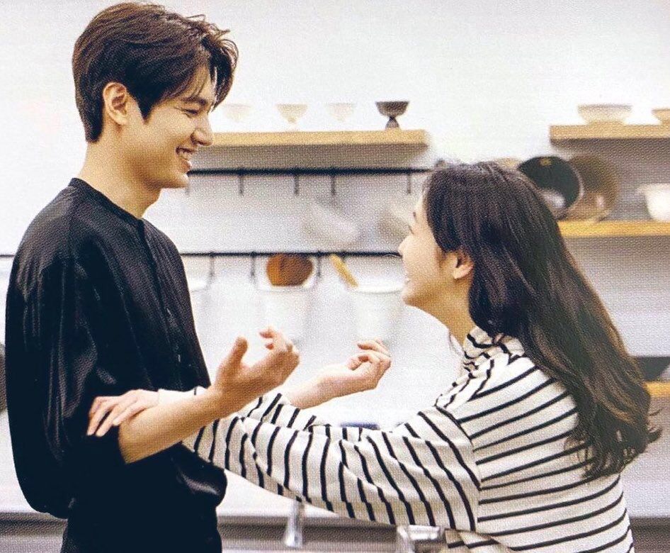 Vonnskiii_'s tweet photo. "and I realized, I was smiling whenever I looked at you." ✨ https://t.co/B1cQJcgMPc