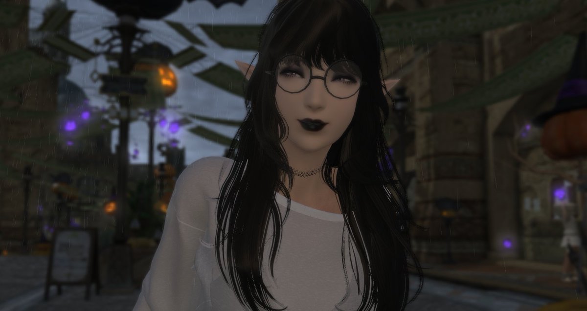 I can't stop taking screenies with her

I love her so much <3