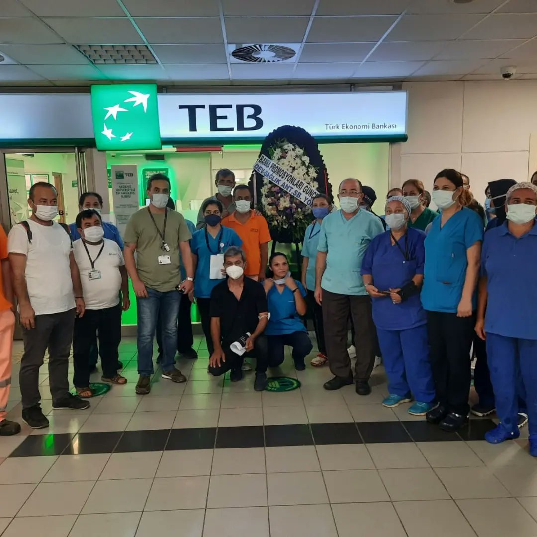 loresah1907's tweet photo. Akdeniz Üniversitesinde TEB bankası bir türlü gerçekleştirmedigi promosyon güncellemesi ile saglık işçilerini madur etmeye devam ediyor.
PROMOSYON 14 AY (KALAN SÜRE) İÇİN GÜNCELLENSİN 
DİSK DEV SAGLIK ANTALYA ŞUBE BAŞKANI
                                               EROL ŞAHİN https://t.co/K5fk6YcfiA