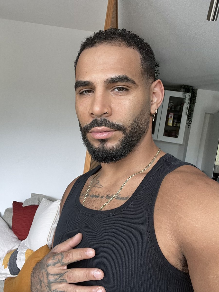 Hot Dudes Good Mood 🇺🇦 on Twitter: 