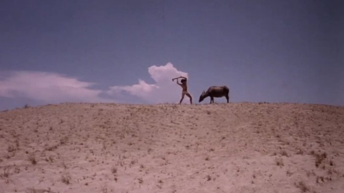 Fanboiiee's tweet photo. Daughters of Eve (1985) ‘Silip’ 
Directed by Elwood Perez

RAW and BRUTAL. Sleazy and HORRIFIC. One of many Filipino films that has a strong opening and closing. 7/10 #DaughtersofEve #Film https://t.co/aNARnDcL5T