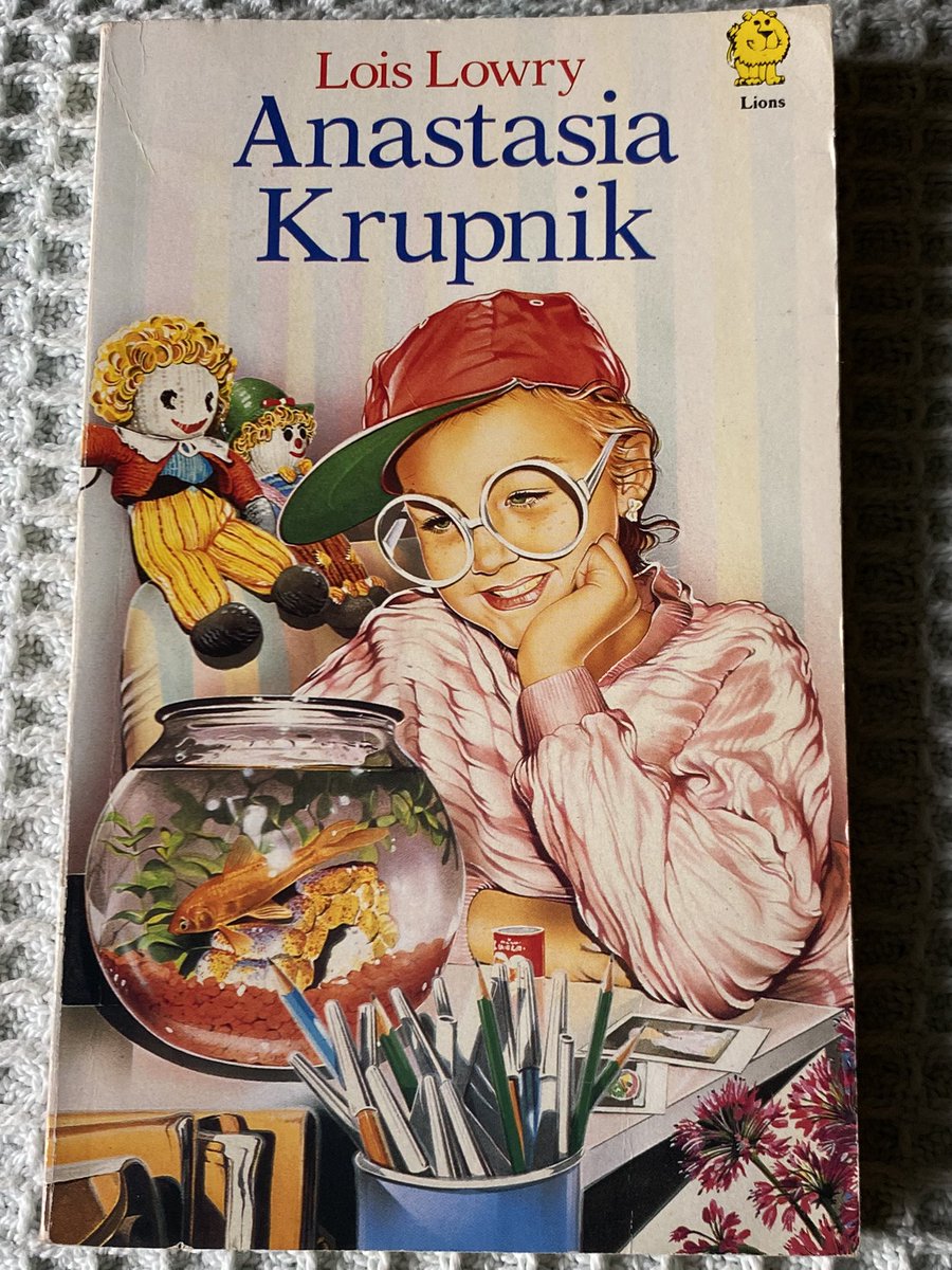 EleanorMaxfield's tweet photo. Finally… I used to love these books as a kid, but in hindsight, things escalated pretty quickly for Anastasia! https://t.co/lVMJEWgAKm