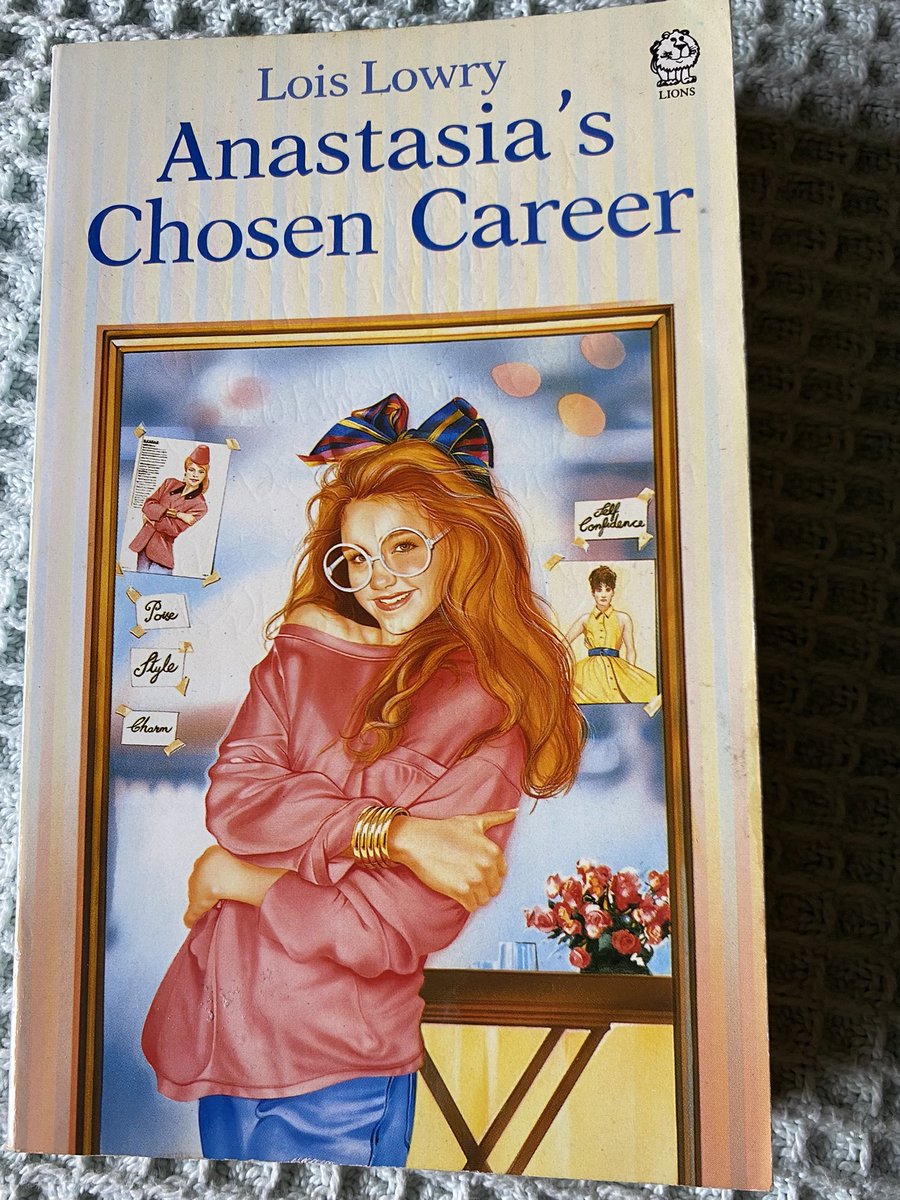 EleanorMaxfield's tweet photo. Finally… I used to love these books as a kid, but in hindsight, things escalated pretty quickly for Anastasia! https://t.co/lVMJEWgAKm