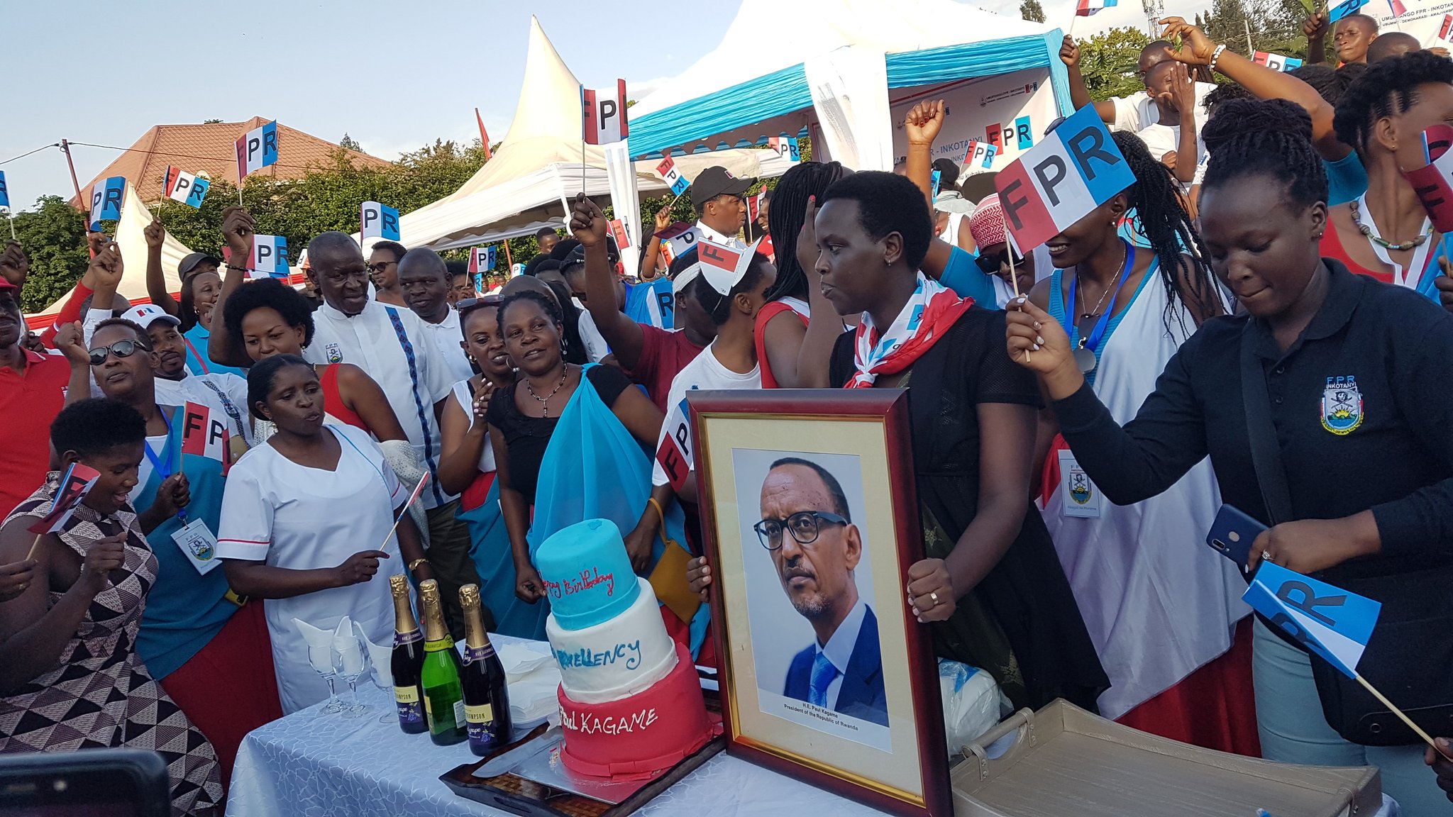 Ibikorwa byawe  byambereye  akabando  ,happy  birthday  our president  our priority kagame 