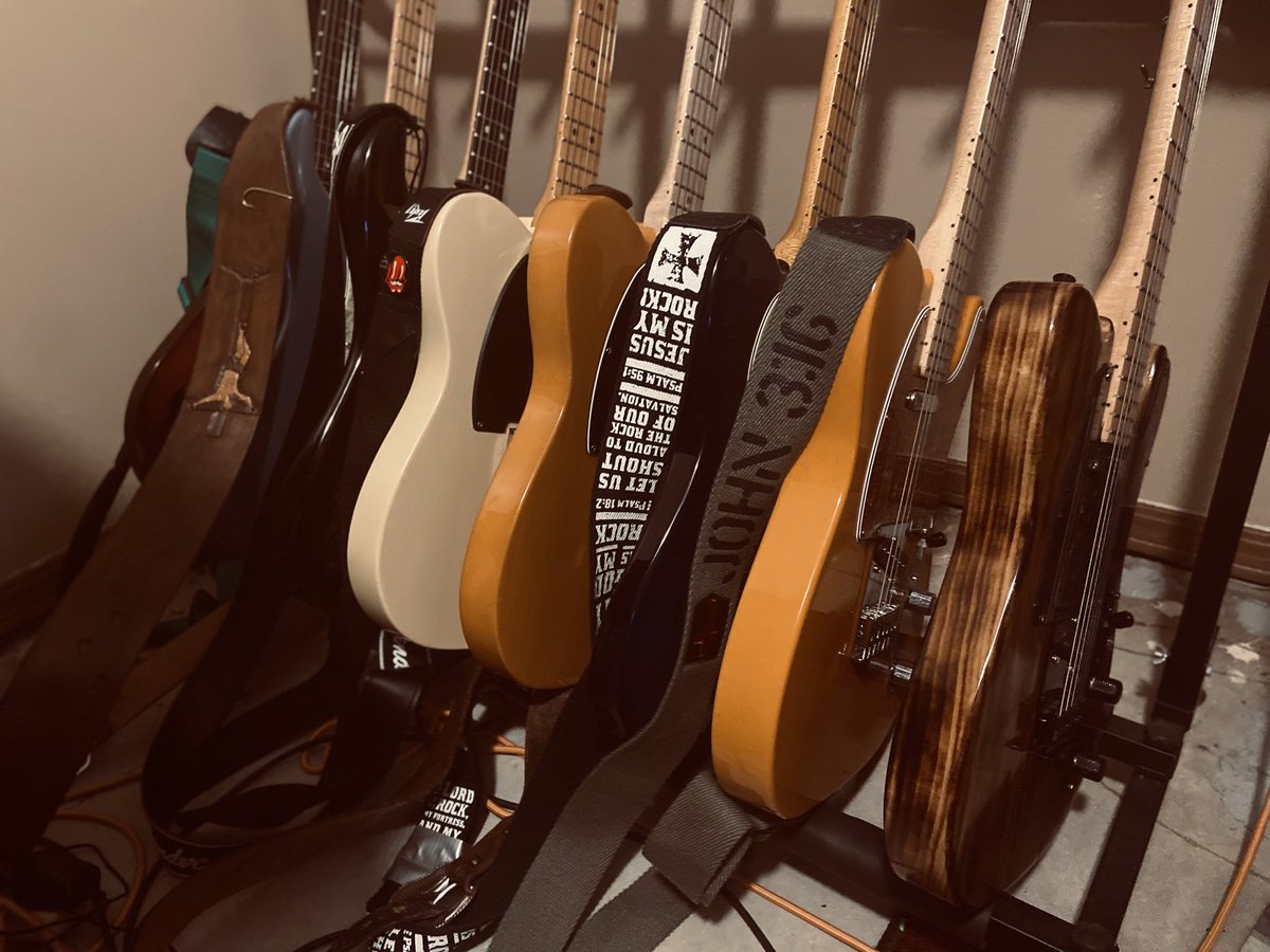 kabiggidy's tweet photo. Played for the first time in a while last night. Shoulder surgery hurts, but the Tele and Strat rehab program (endorsed by Keith Richard’s) is working wonders. Three months till I’m  back to full Rock and Roll / Chicken Pickin’ strength. https://t.co/kO0gfMCxWT