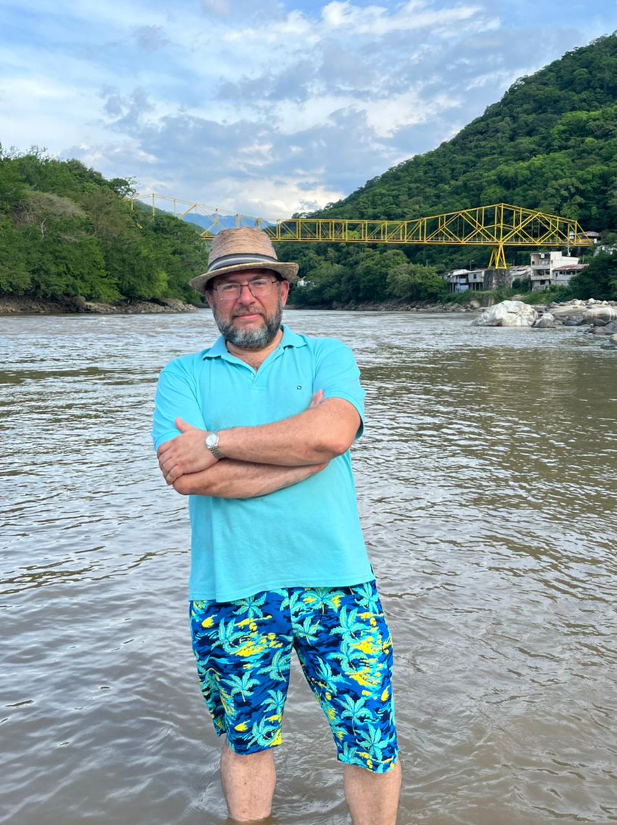 jucamtur's tweet photo. En Honda estuvimos en una deliciosa playa sobre el Río Magdalena. https://t.co/duXiZlxckA