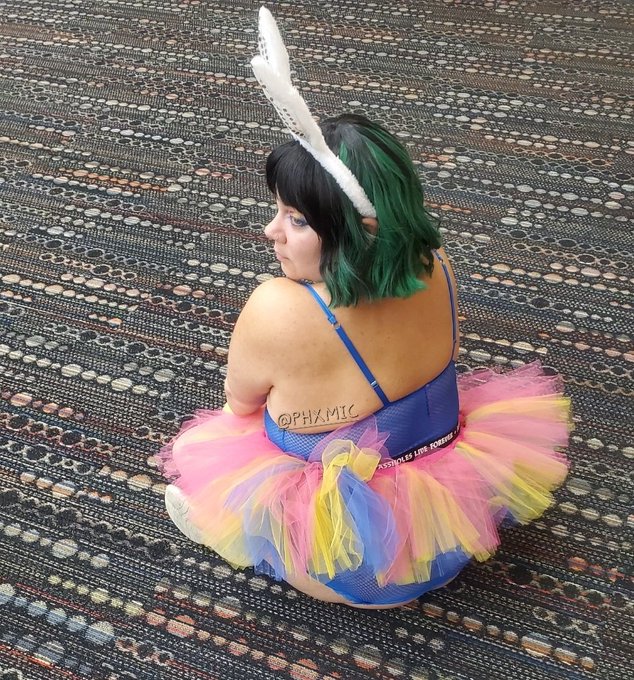 #ExxxoticaNj day 2 (yesterday) was a great day! After the convention was great too, #PAWG #BigBoobs #Exxxotica2022<a href="/tag/exxxoticanj"class="tags">#ExxxoticaNj</a><a href="/tag/bigboobs"class="tags"><span>#bigboobs</span></a><a href="/tag/pawg"class="tags"><span>#pawg</span></a><a href="/tag/exxxotica2022"class="tags"><span>#exxxotica2022</span></a>