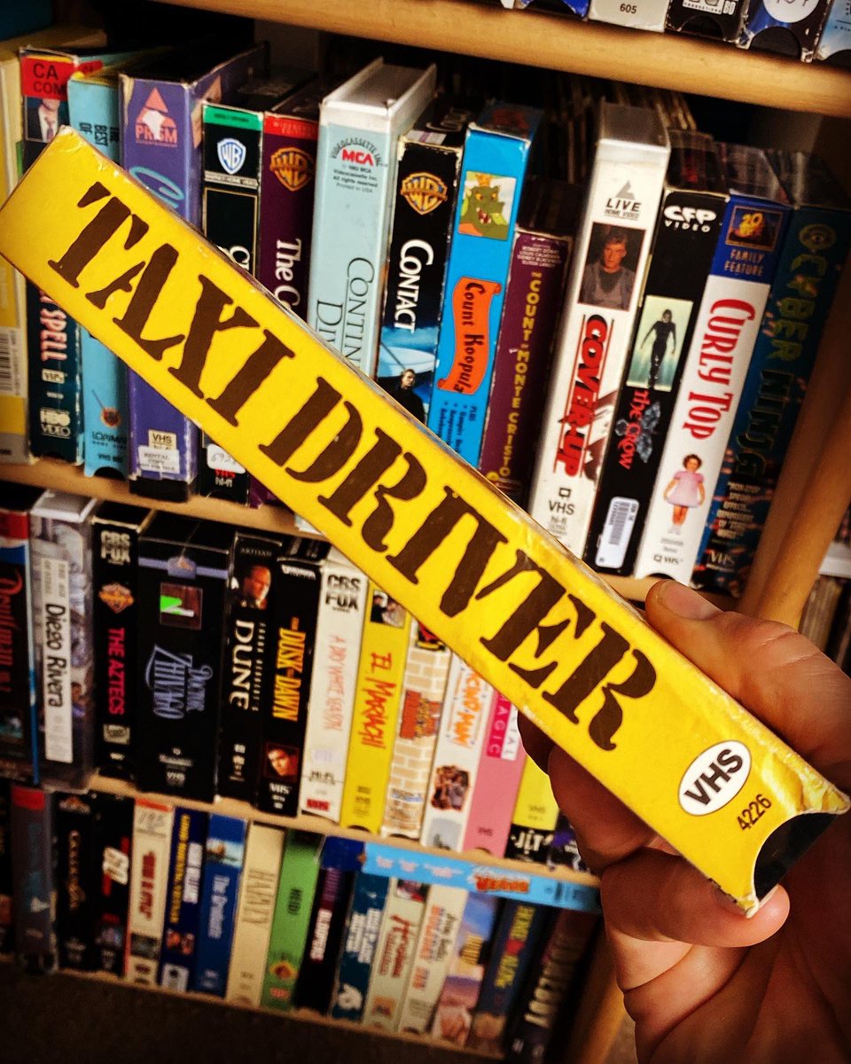 Oddfamilyflix's tweet image. You talkin’ to me? I’m the only tape here. You must be talkin’ to me. 
📼🚕
New in the store today 
#vhs #vhscollector #analog #retro
