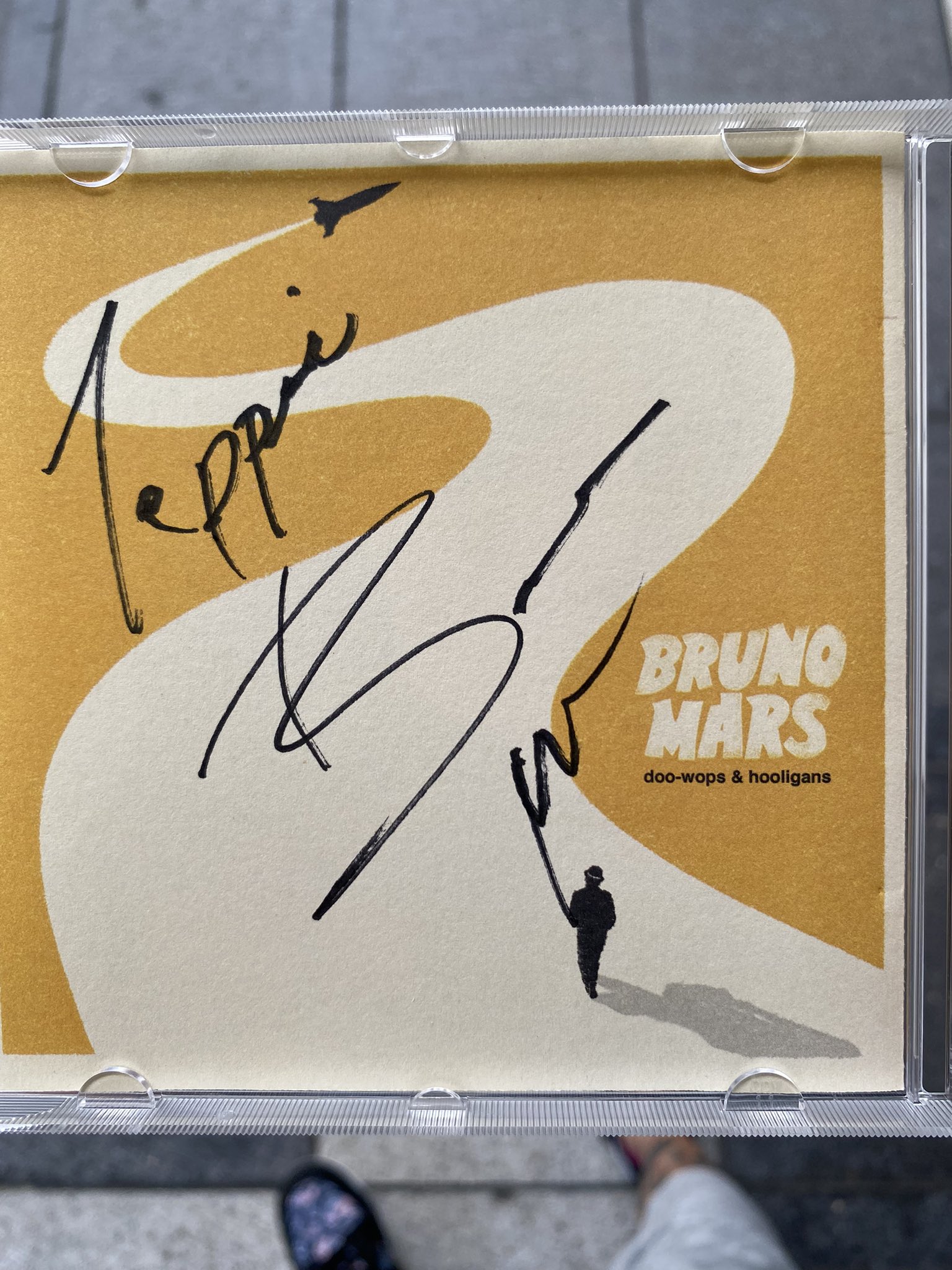 【数々のアワードを受賞】 Bruno Mars ブルーノ マーズ 直筆サイン入り写真 洋楽