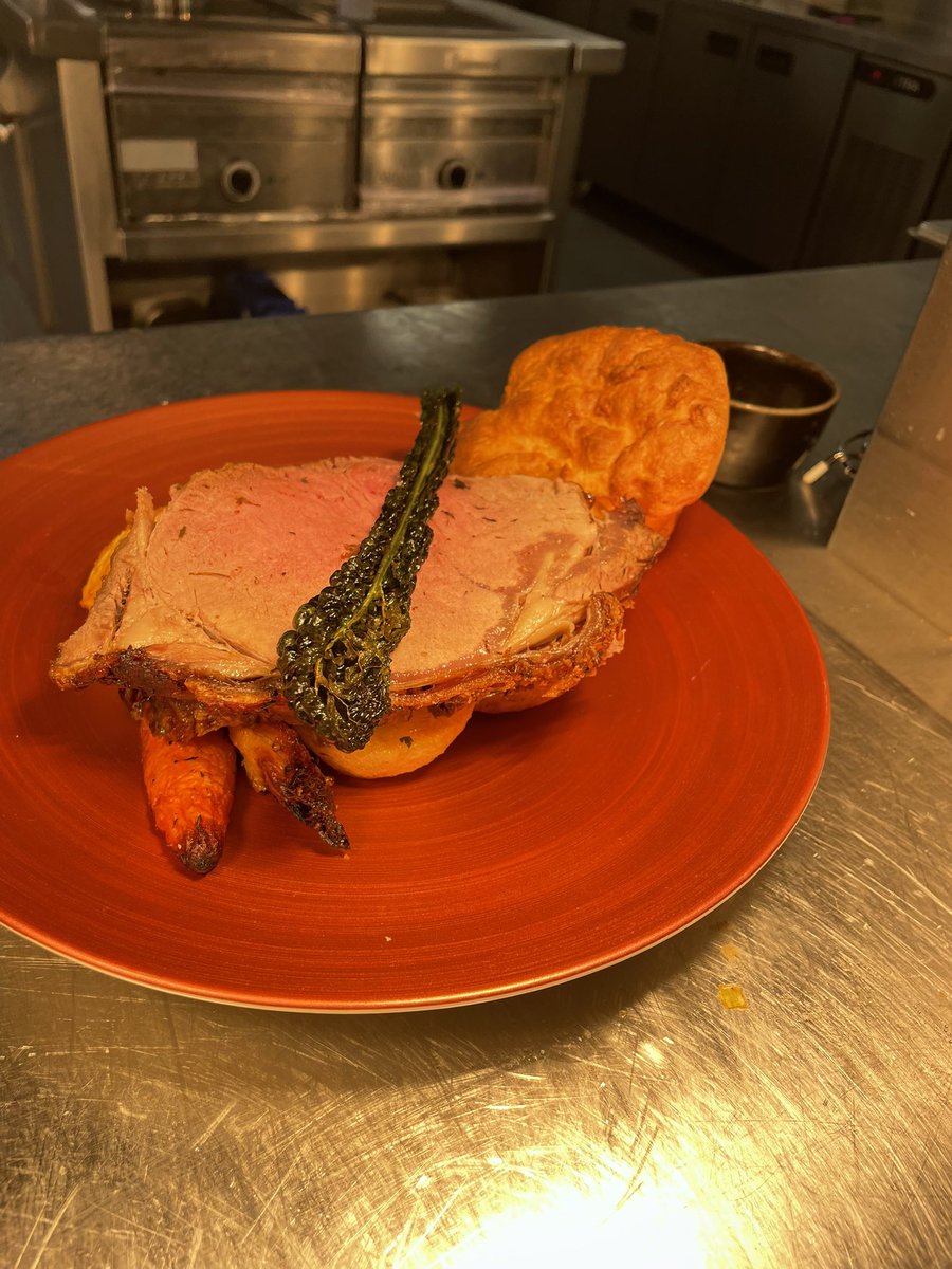 Roast beef <a href="/TyHotels/">Tŷ Hotels</a> <a href="/ParkgateHotel/">theparkgatehotel</a> #dulse #thesortingroom