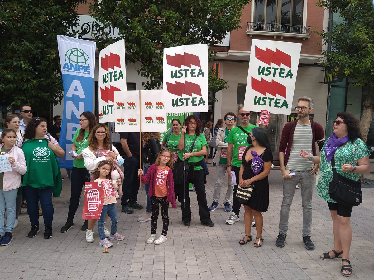 💚Jornada de movilizaciones del 22 de octubre en #Jaén

📢¡En defensa de la #EducaciónPública, #BajadadeRatioYa!

➡️bajadaderatioya.org