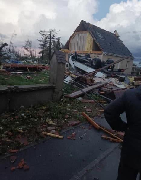 Terrible scenes from Bihucourt near Bapaume on Somme. Tornado storms. I hope no one hurt but how awful. World is in chaos but no one listens.