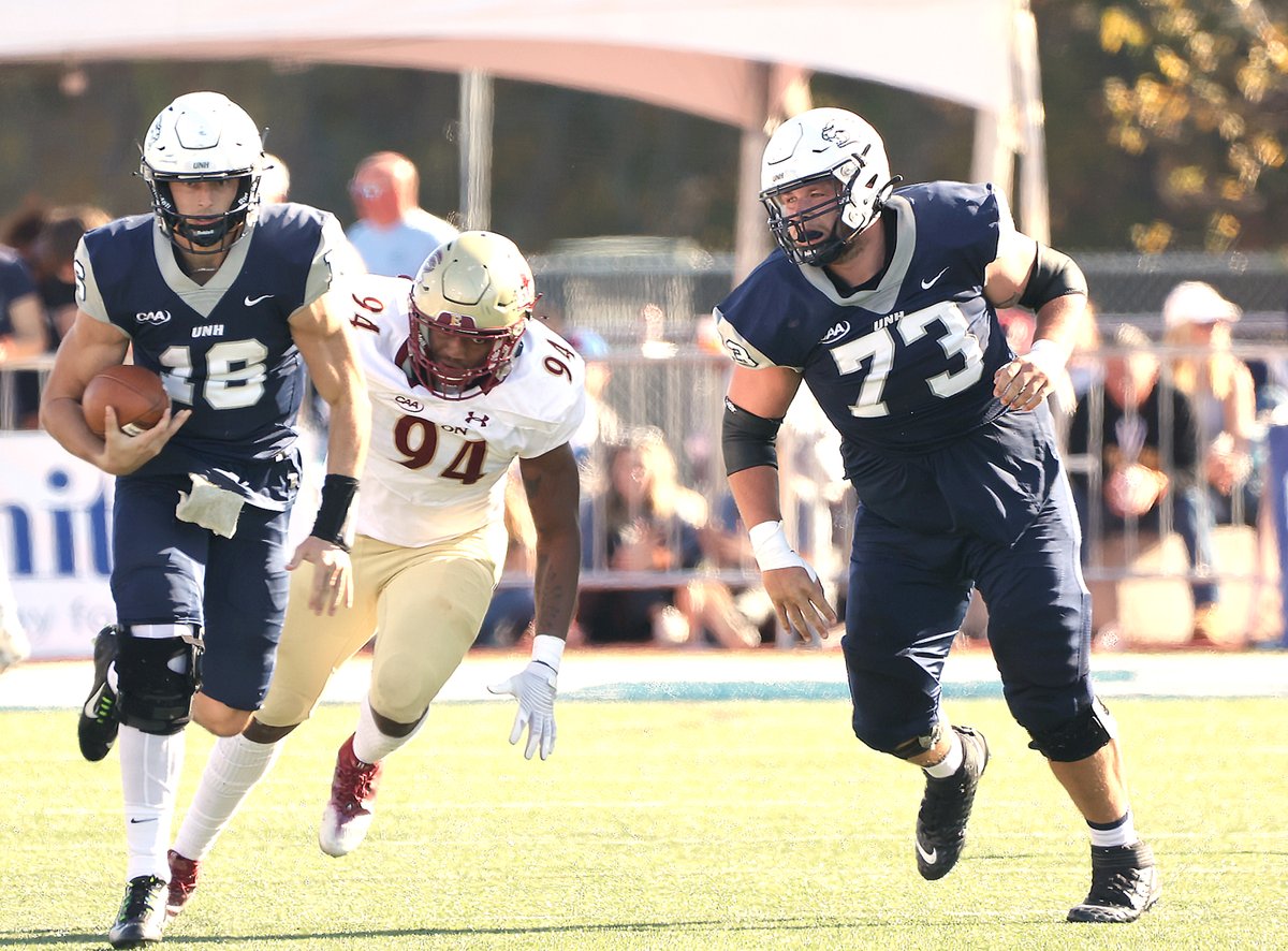 McClellandPeter's tweet photo. @maxtbro of @UNH_Football passed for 2 TDs and rushed for another during the Wildcats 40-22 win over Elon yesterday. https://t.co/WUgmr3Uwae